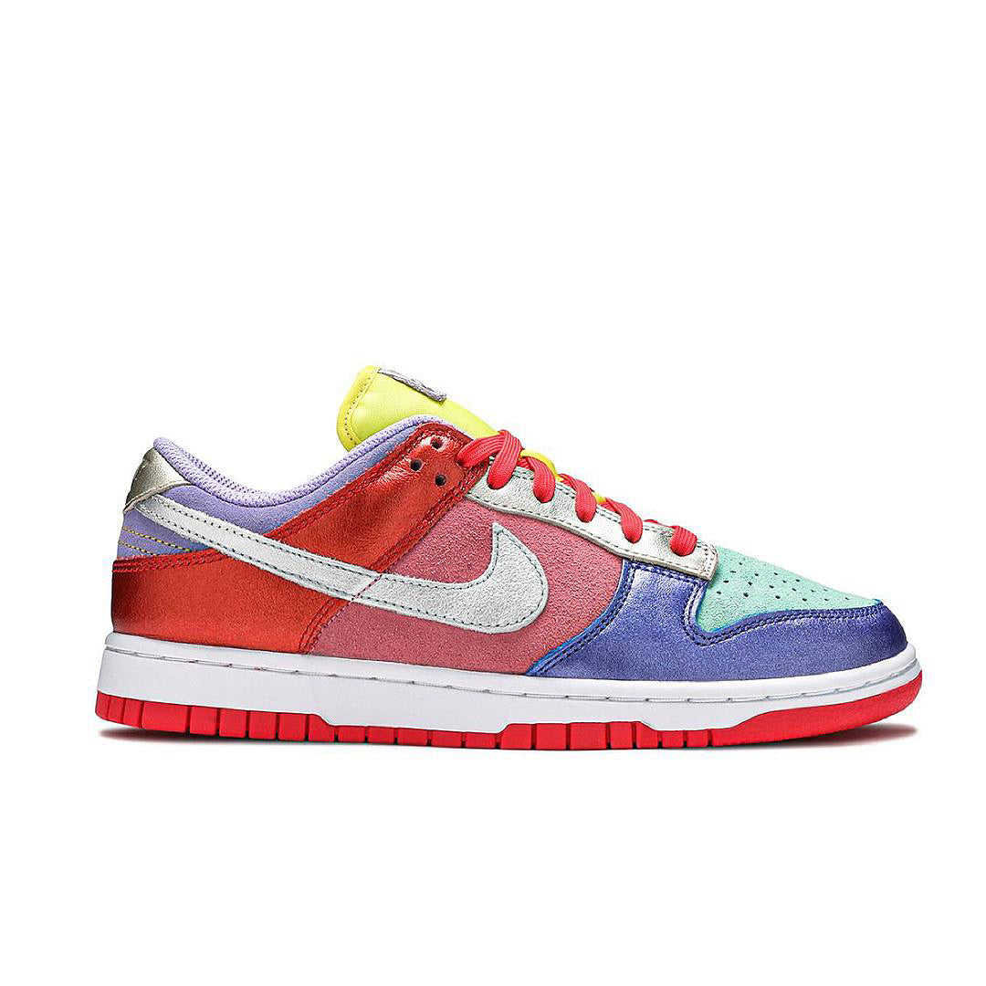 Nike Dunk Low Sunset Pulse (W)